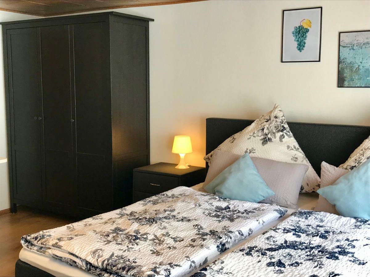 Apartament Fewo Zur Goldenen Traube Rüdesheim nad Renem Zewnętrze zdjęcie